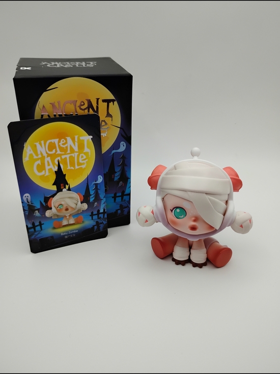 POP MART Accessories - SkullPanda Ancient Castle Baby Zombie